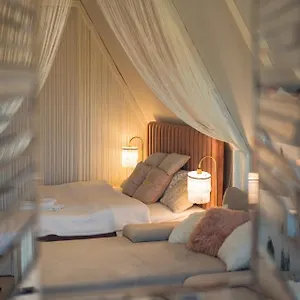 Apartment Magiczne Gniazdko Na Samym Rynku, Breslau