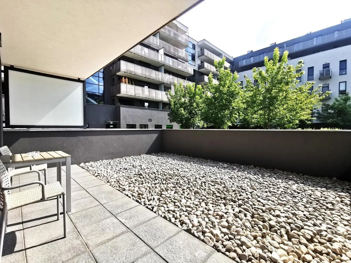 Matejki Apartment ~ Self Check-In 24 ~ Parking Wroclaw Poland